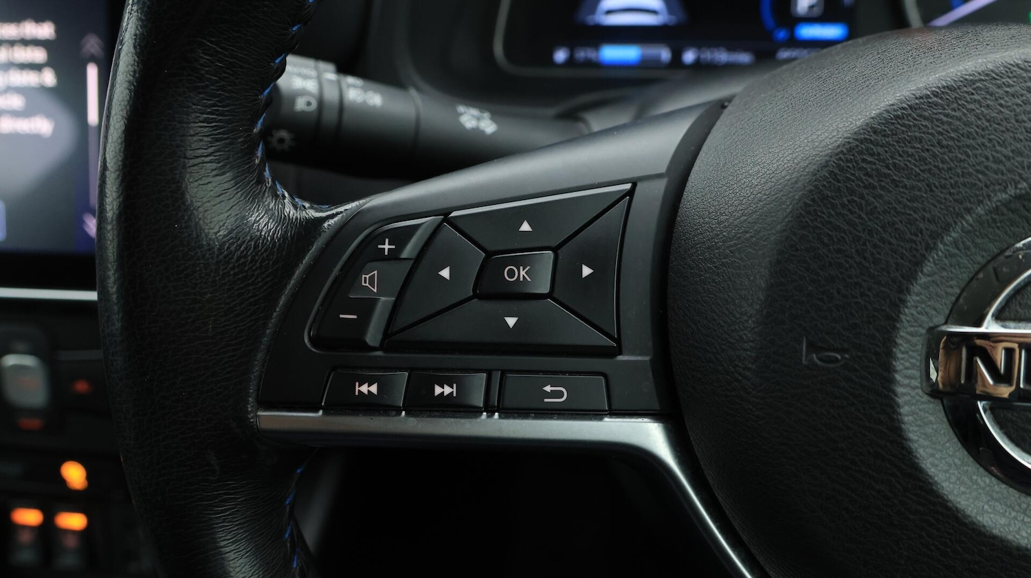 Used Nissan Leaf 2020 for sale - 76108581: Photo 25