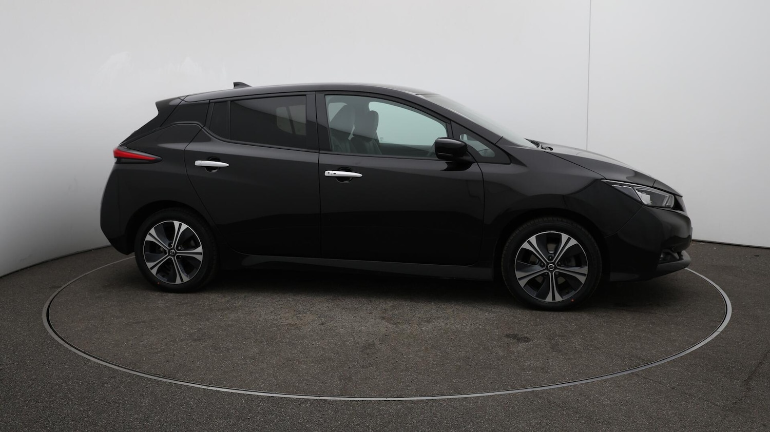 Used Nissan Leaf 2020 for sale - 76108581: Photo 50