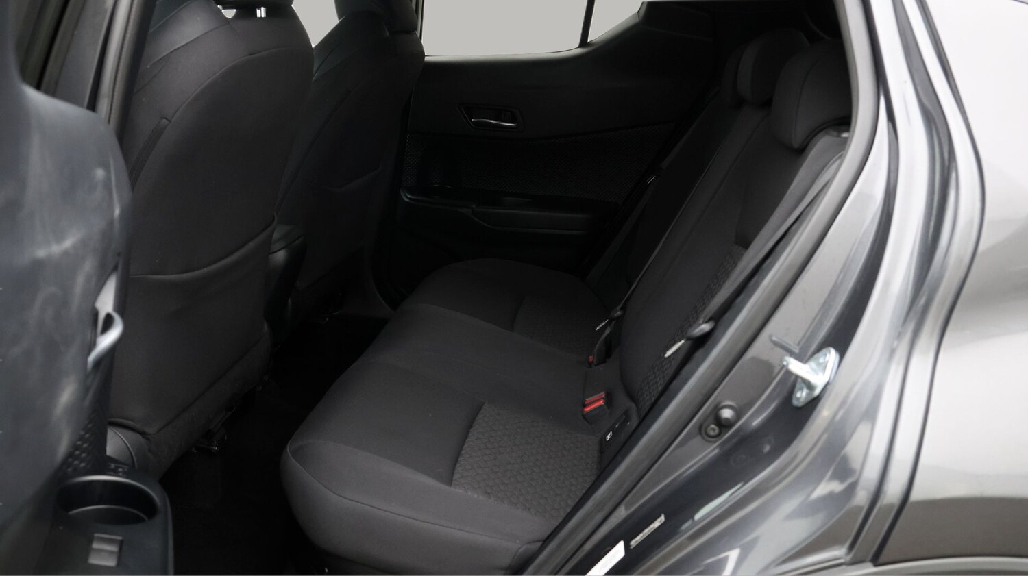 Used Toyota C-HR for sale - 77233661: Photo 16