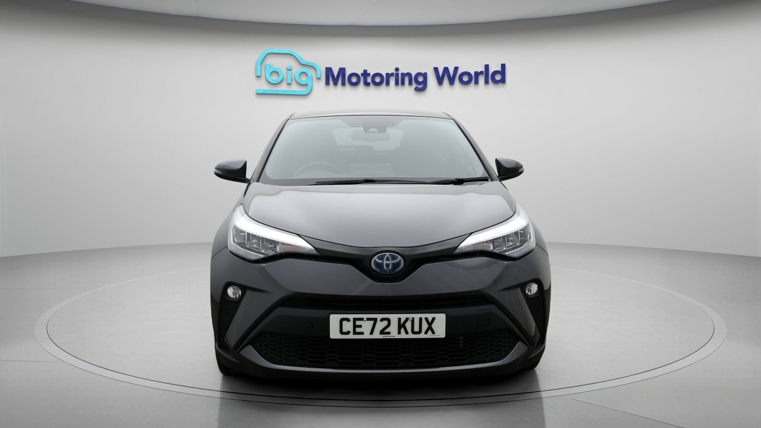 Used Toyota C-HR for sale - 77233661: Photo 2