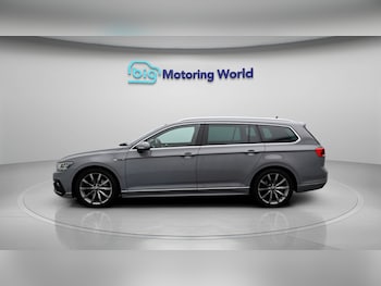 Used Volkswagen Passat 2023 for sale - 78509209: Photo