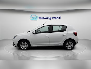 Used Dacia Sandero 2019 for sale - 78837213: Photo