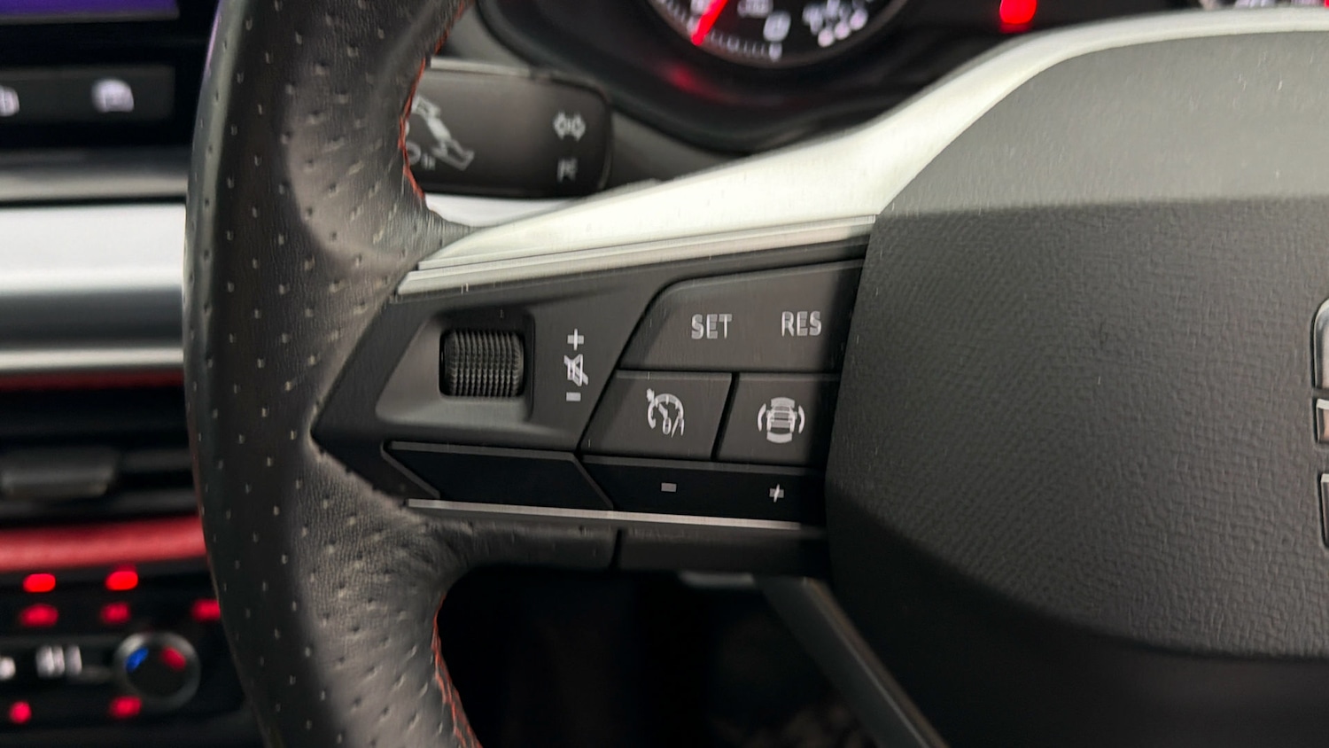 Used SEAT Ibiza 2023 for sale - 77963708: Photo 22