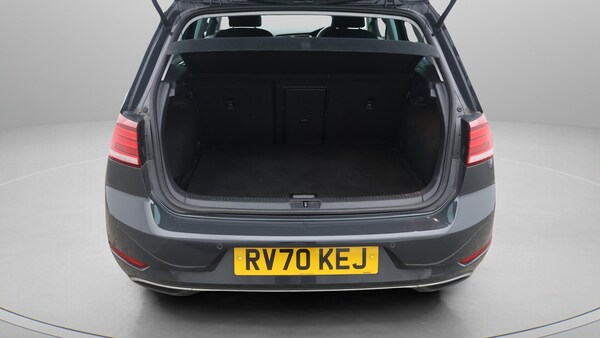 Used Volkswagen Golf 2020 for sale - 76284102: Photo 18
