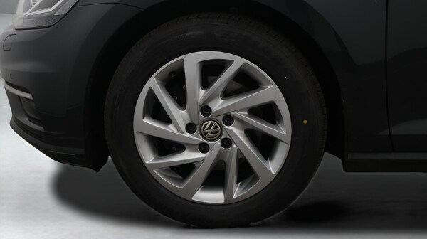 Used Volkswagen Golf 2020 for sale - 76284102: Photo 19