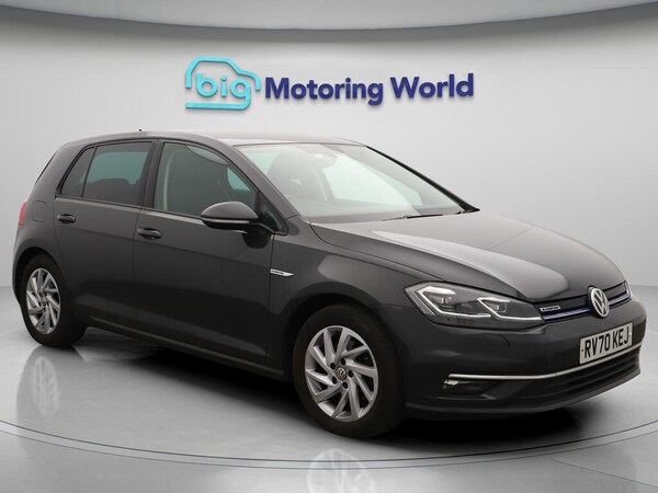 Used Volkswagen Golf 2020 for sale - 76284102: Photo 1