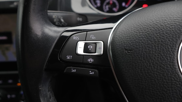 Used Volkswagen Golf 2020 for sale - 76284102: Photo 26