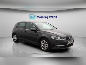 Used Volkswagen Golf 2020 for sale - 76284102: Photo 2