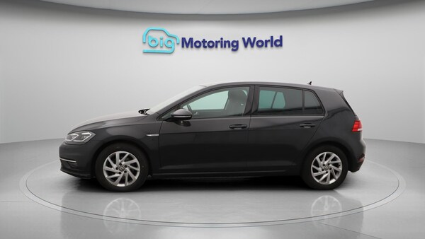 Used Volkswagen Golf 2020 for sale - 76284102: Photo 5