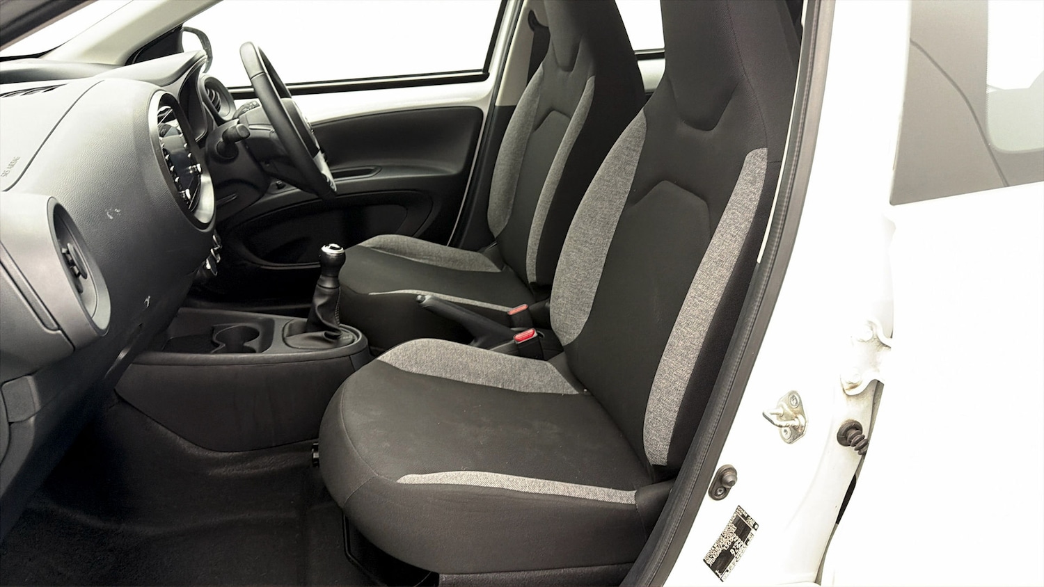 Used Toyota Aygo X 2022 for sale - 77902641: Photo 13