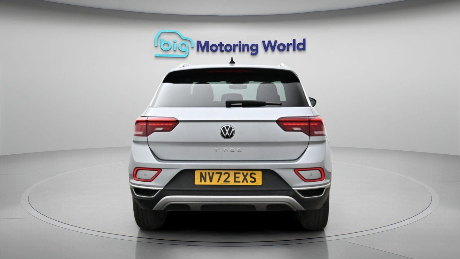 Used Volkswagen T-Roc 2023 for sale - 77947232: Photo 6