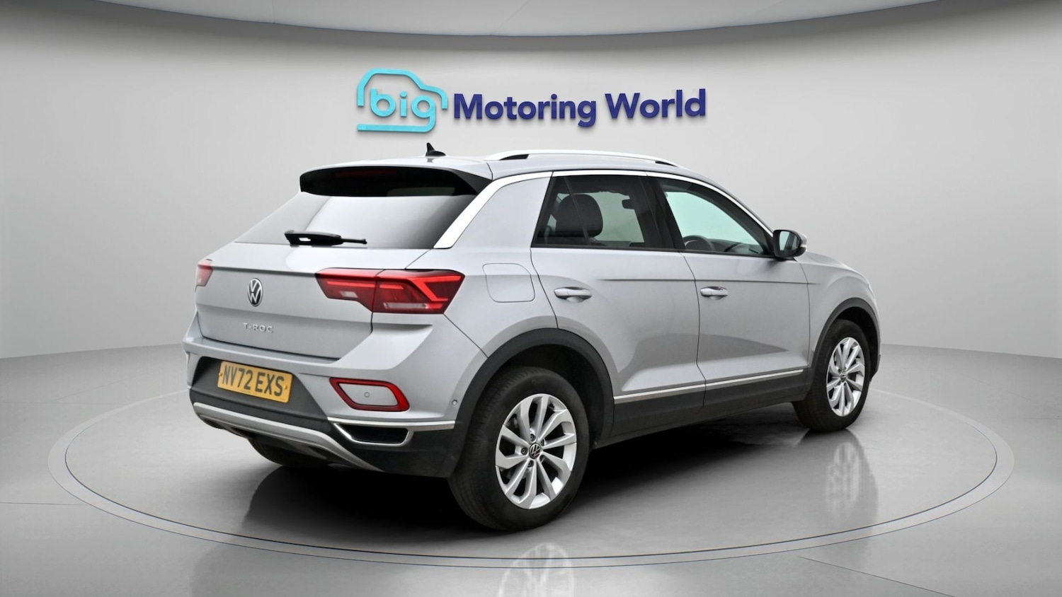 Used Volkswagen T-Roc 2023 for sale - 77947232: Photo 7