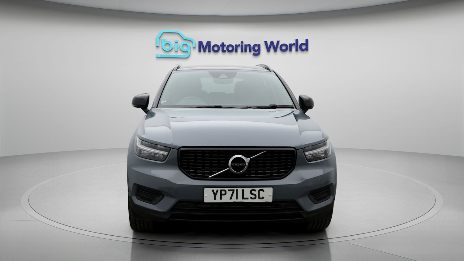 Used Volvo XC40 2021 for sale - 77378305: Photo 2