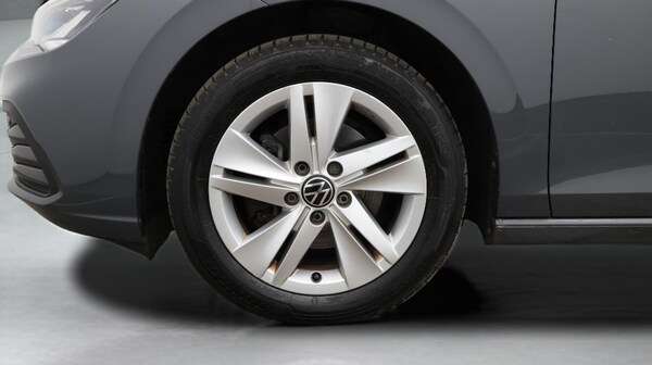 Used Volkswagen Golf 2020 for sale - 76109375: Photo 19