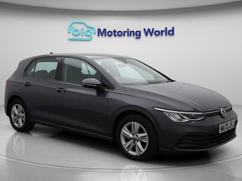 Volkswagen - Golf