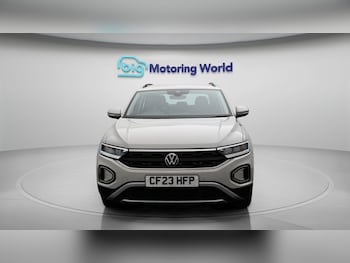 Used Volkswagen T-Roc 2023 for sale - 78639968: Photo