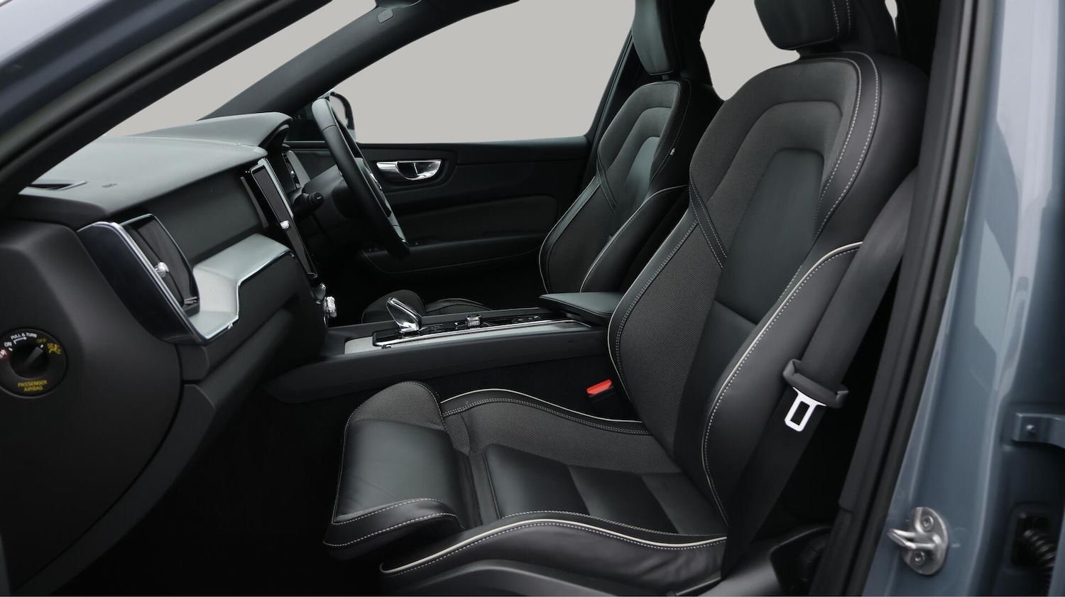 Used Volvo XC60 2022 for sale - 76032190: Photo 15