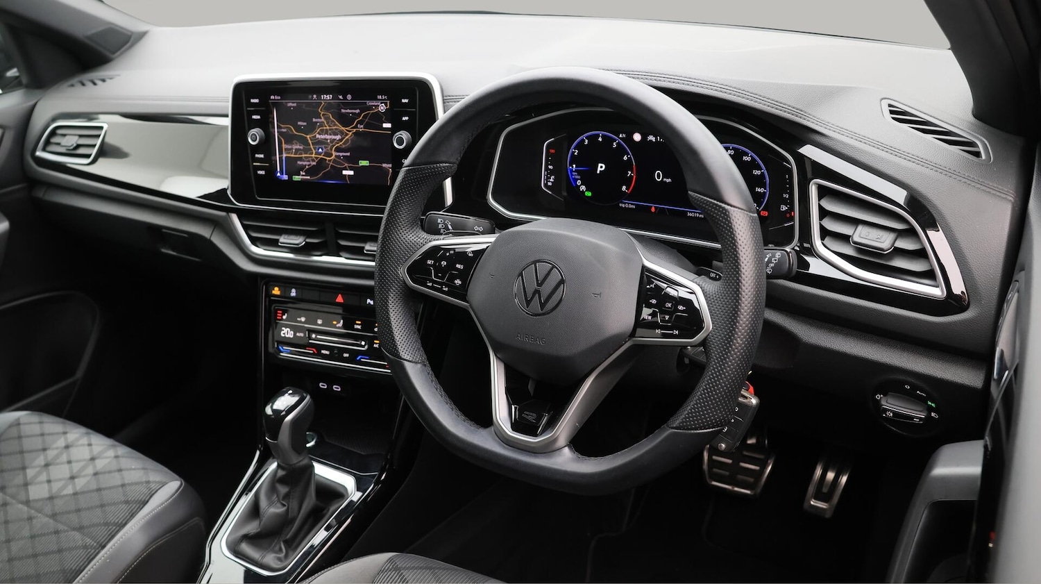 Used Volkswagen T-Roc 2022 for sale - 76371365: Photo 10