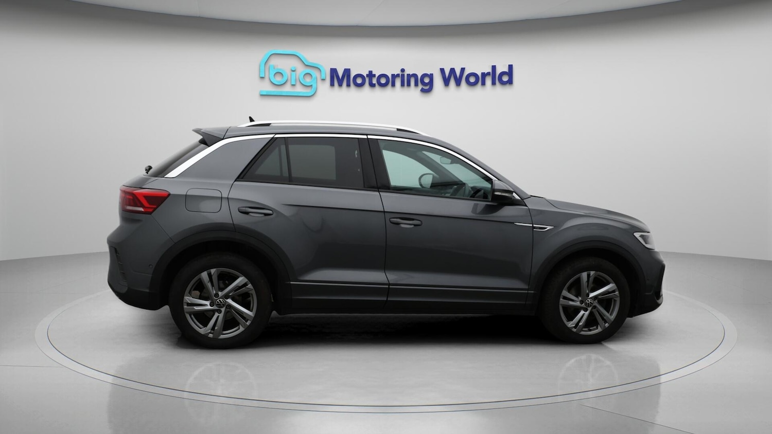 Used Volkswagen T-Roc 2022 for sale - 76371365: Photo 9