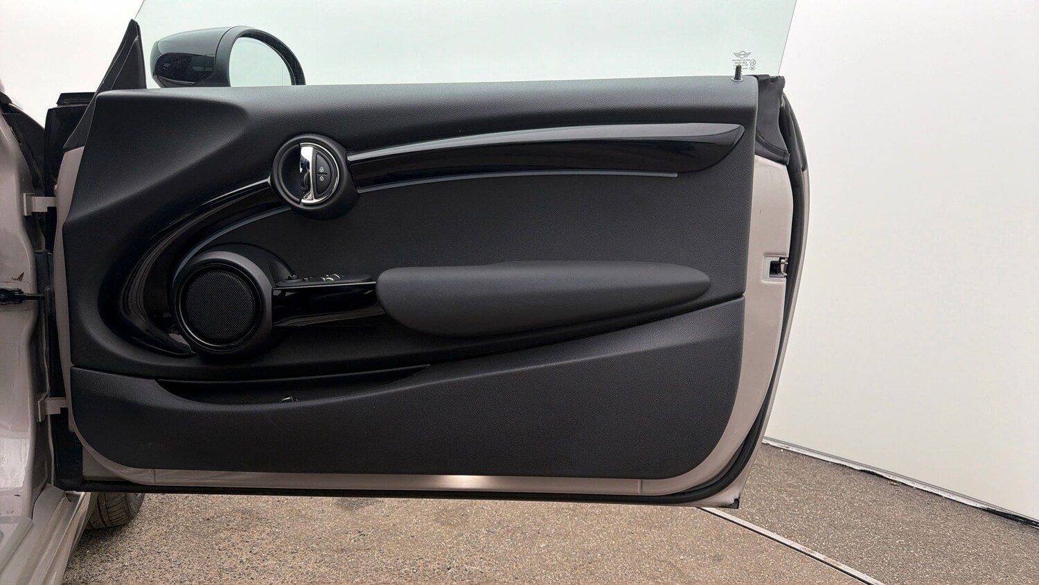 Used MINI Hatch 2023 for sale - 77931088: Photo 14