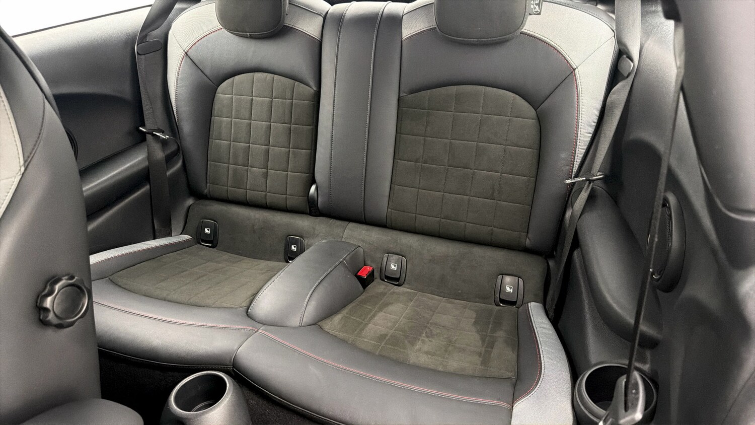 Used MINI Hatch 2023 for sale - 77931088: Photo 15