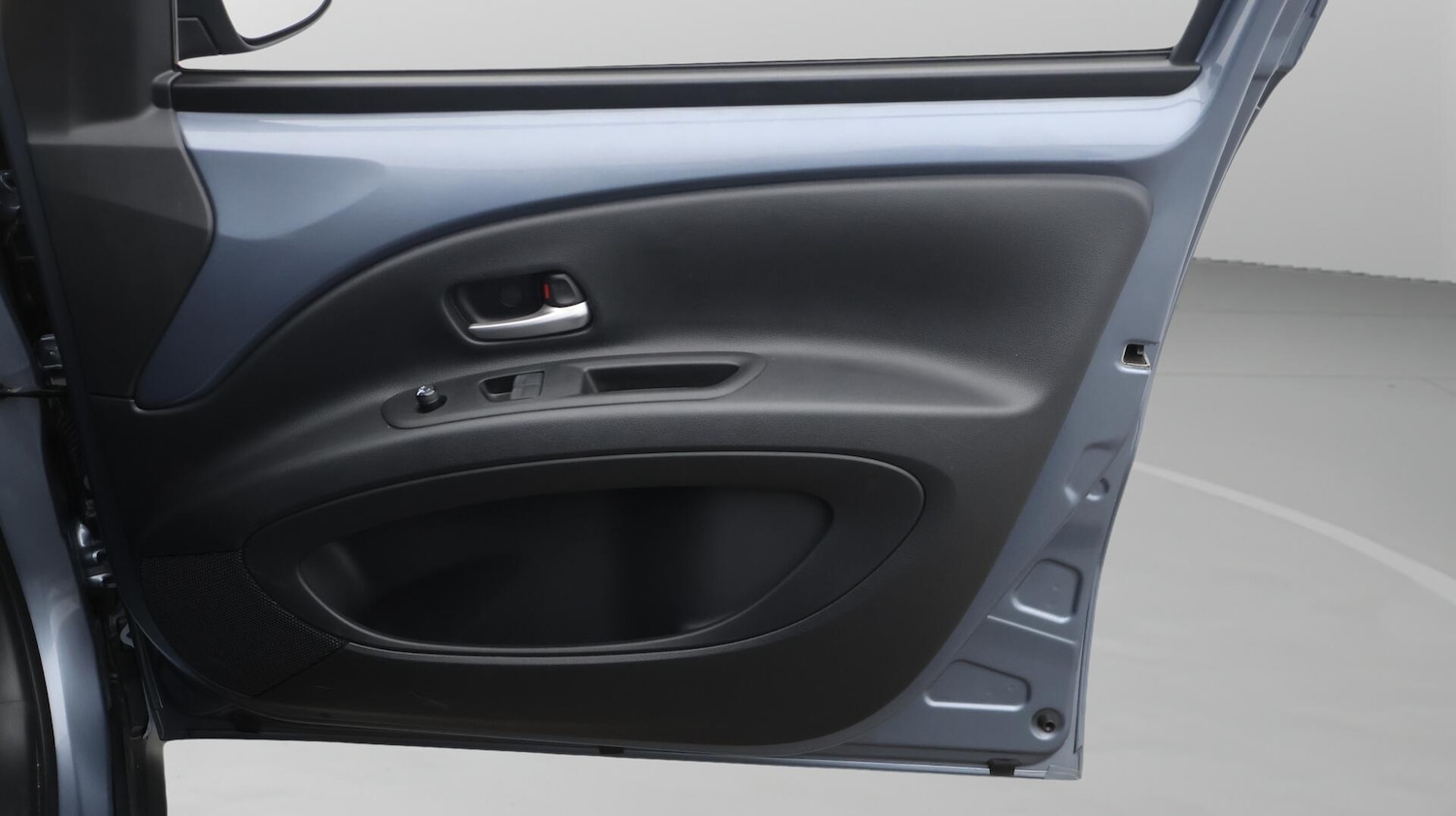 Used Toyota Aygo X 2024 for sale - 76388949: Photo 16