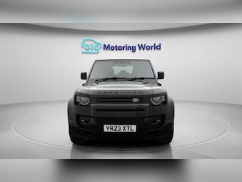 Used Land Rover Defender 2023 for sale - 79017989: Photo