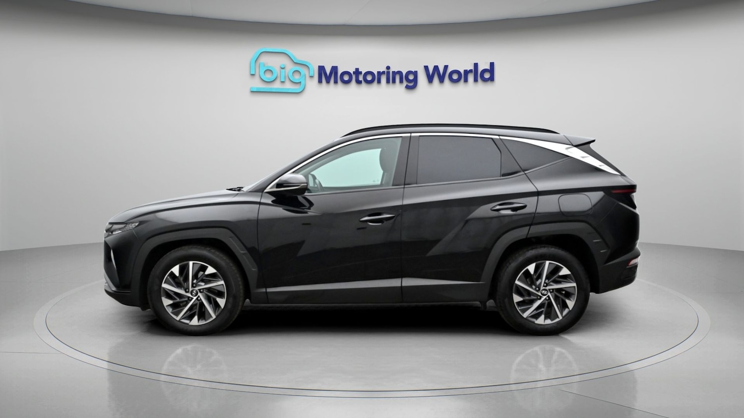 Used Hyundai TUCSON 2023 for sale - 77973623: Photo 4