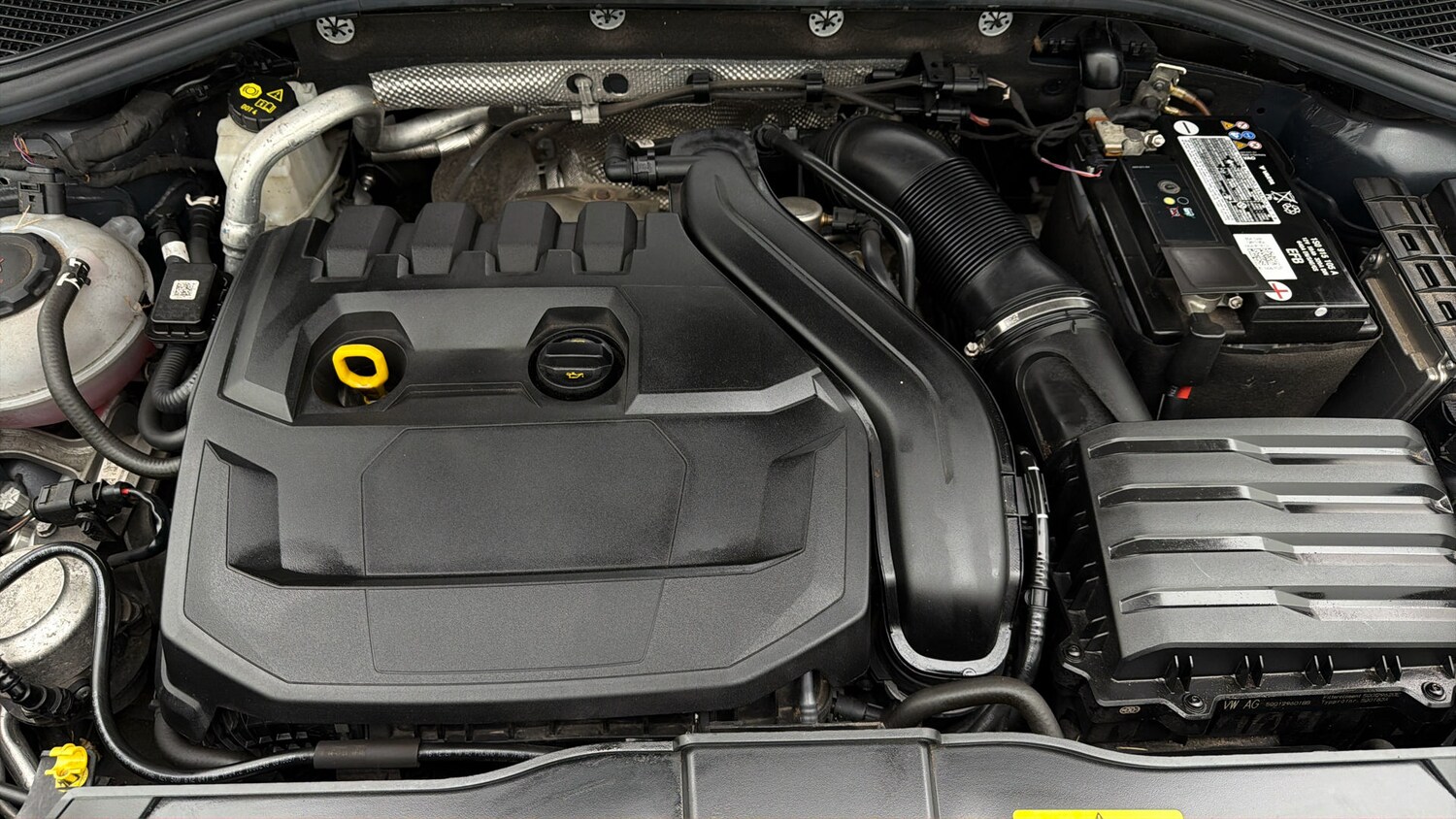 Used Volkswagen T-Roc for sale - 78176696: Photo 18