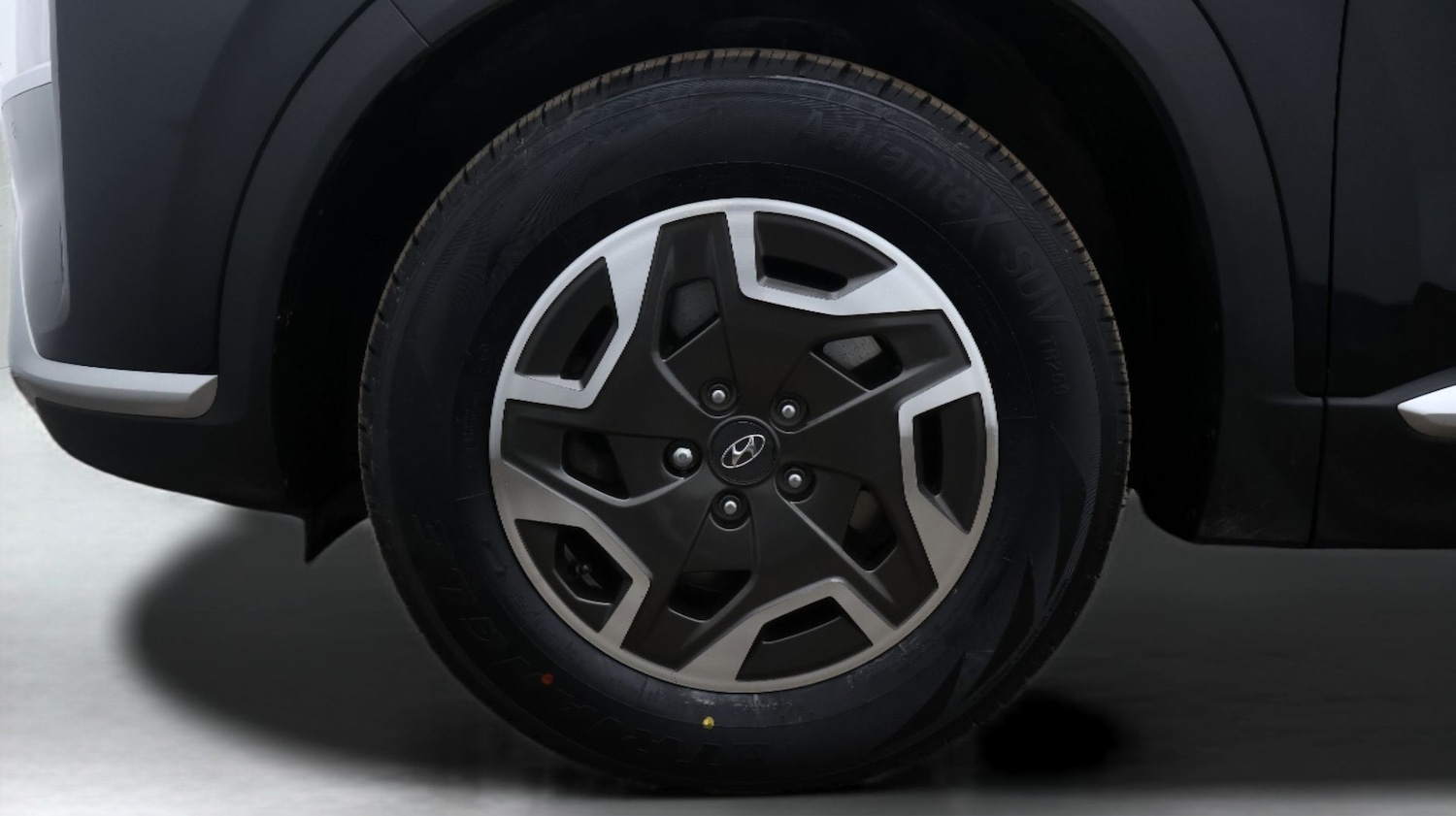 Used Hyundai Santa Fe 2023 for sale - 77803329: Photo 18