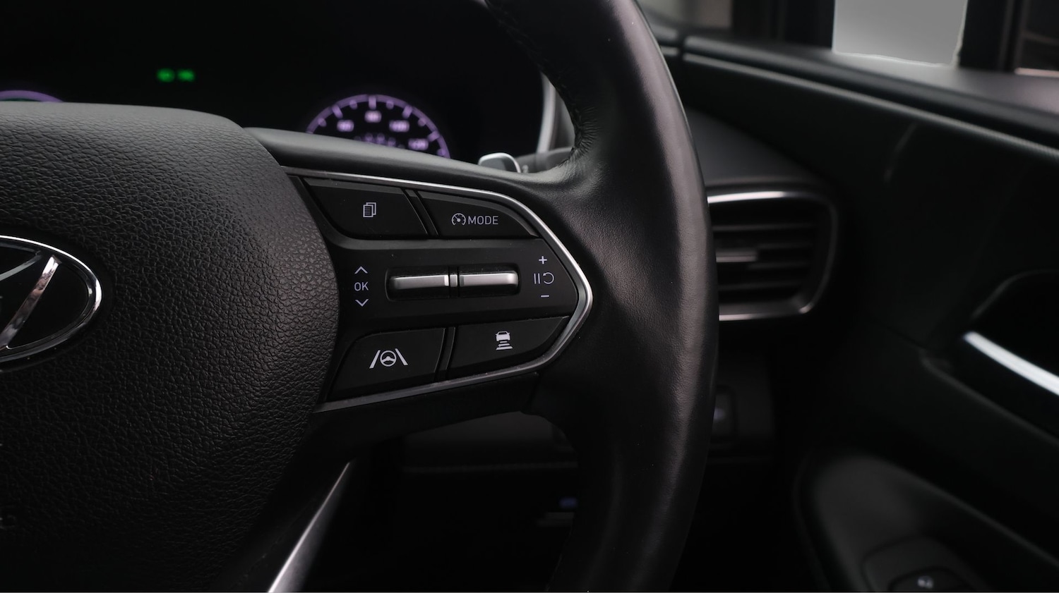 Used Hyundai Santa Fe 2023 for sale - 77803329: Photo 27