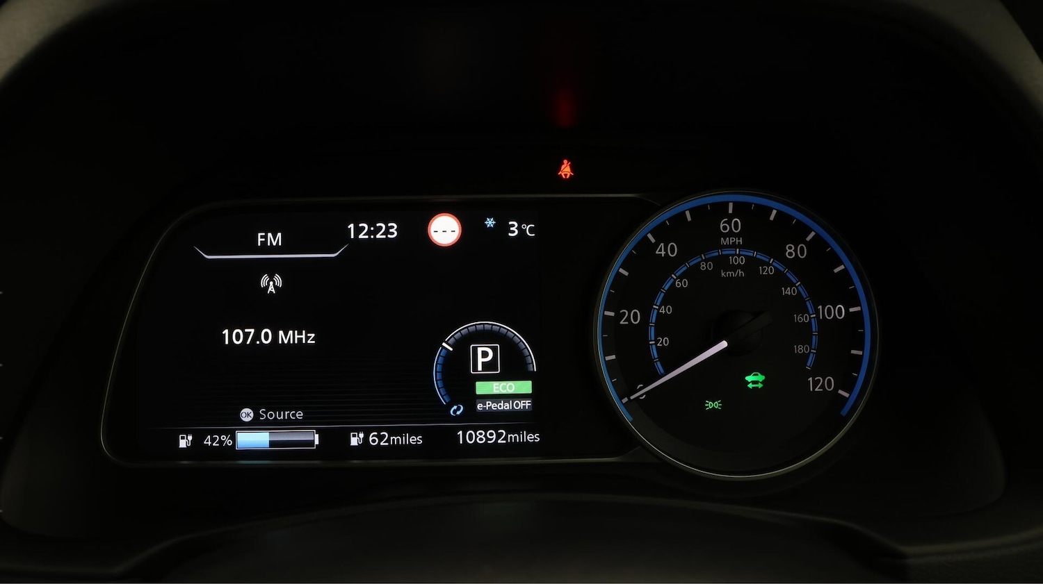 Used Nissan Leaf 2022 for sale - 76633092: Photo 11