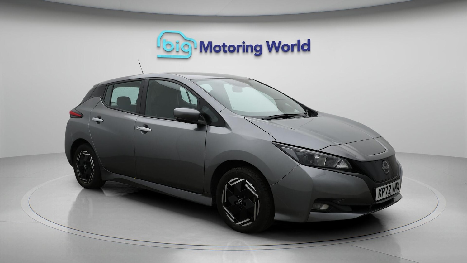 Used Nissan Leaf 2022 for sale - 76633092: Photo 2