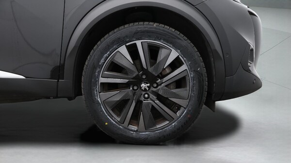 Used Peugeot E-2008 for sale - 76283559: Photo 19