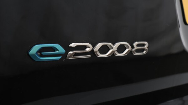 Used Peugeot E-2008 for sale - 76283559: Photo 22