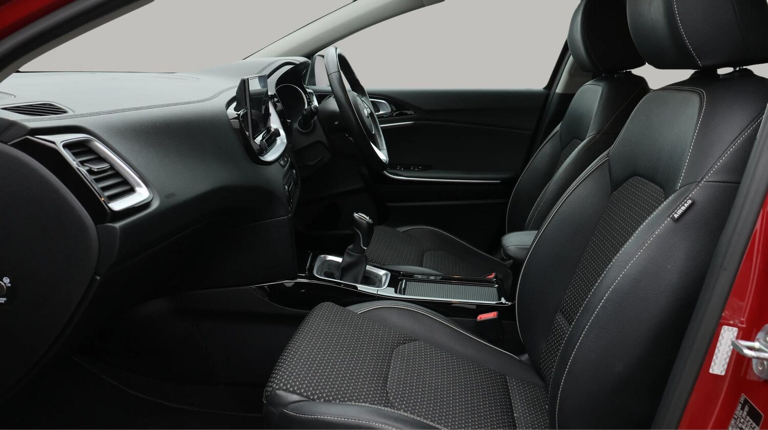 Used Kia XCeed 2021 for sale - 76380940: Photo 15