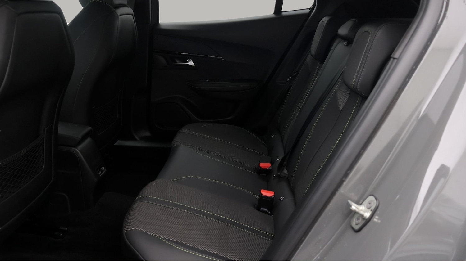 Used Peugeot 2008 2023 for sale - 77668362: Photo 16