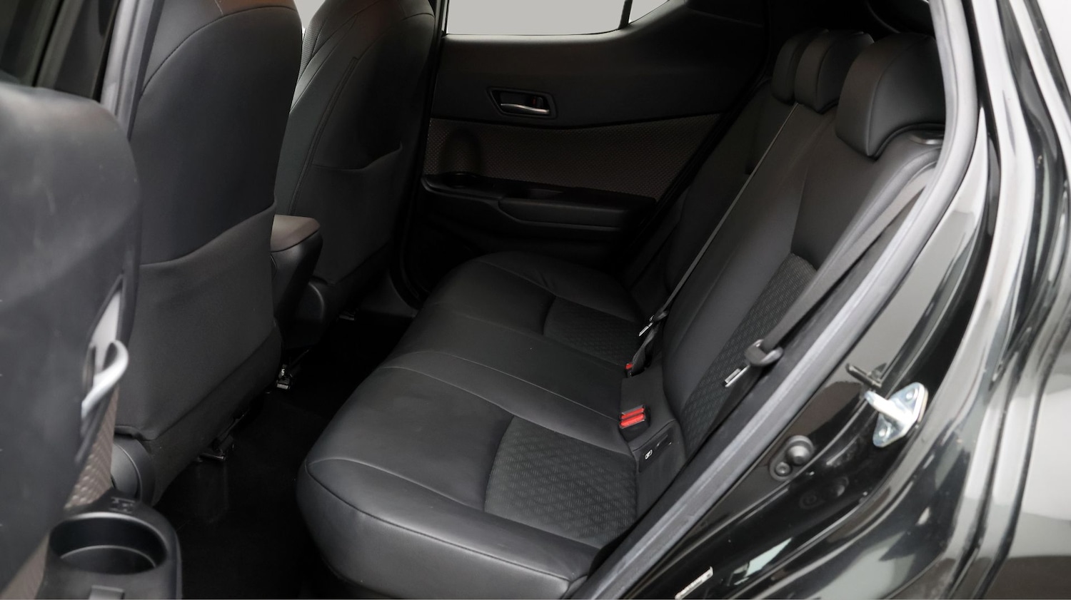 Used Toyota C-HR 2020 for sale - 77607383: Photo 16