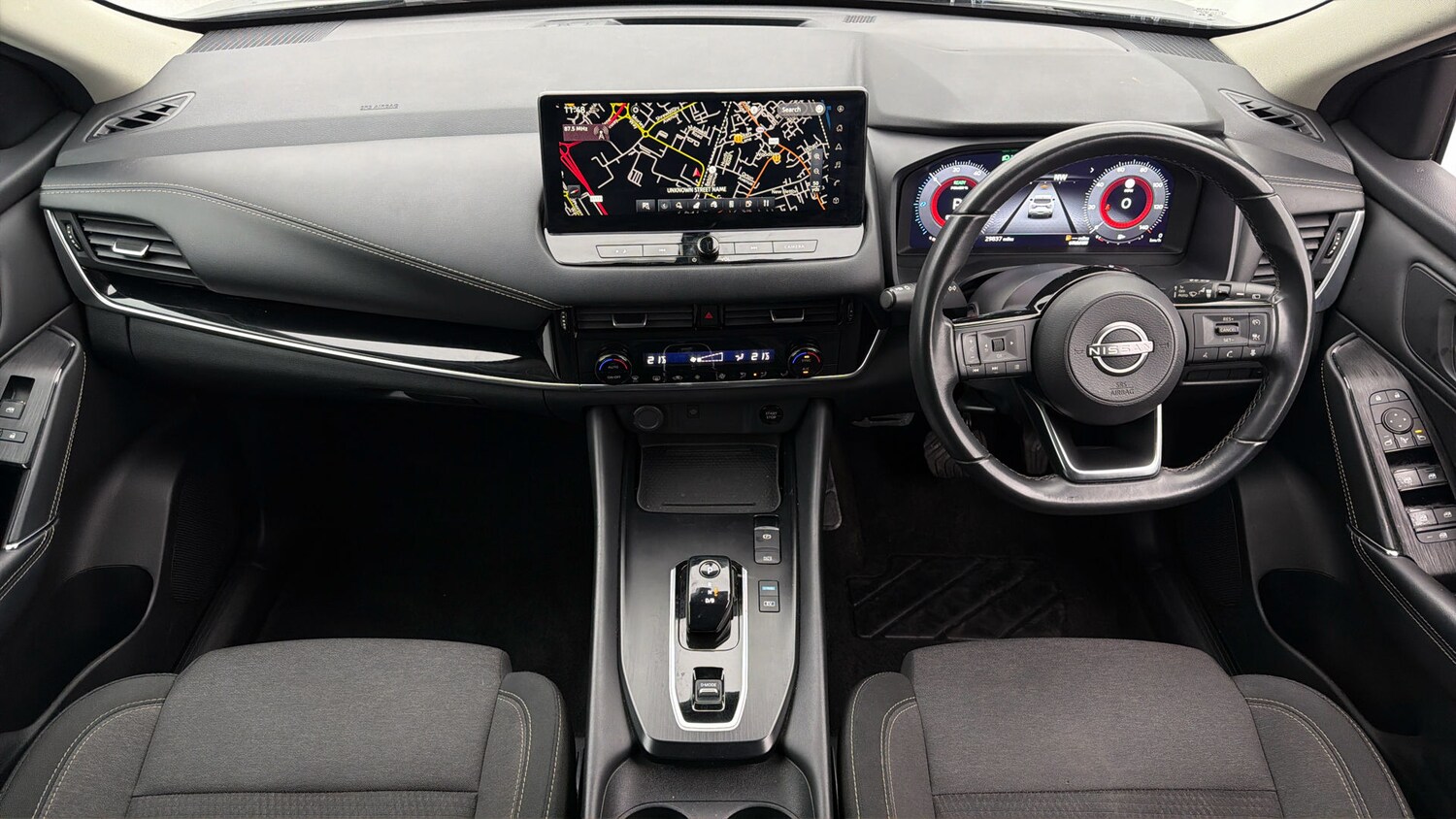 Used Nissan Qashqai for sale - 77917157: Photo 12