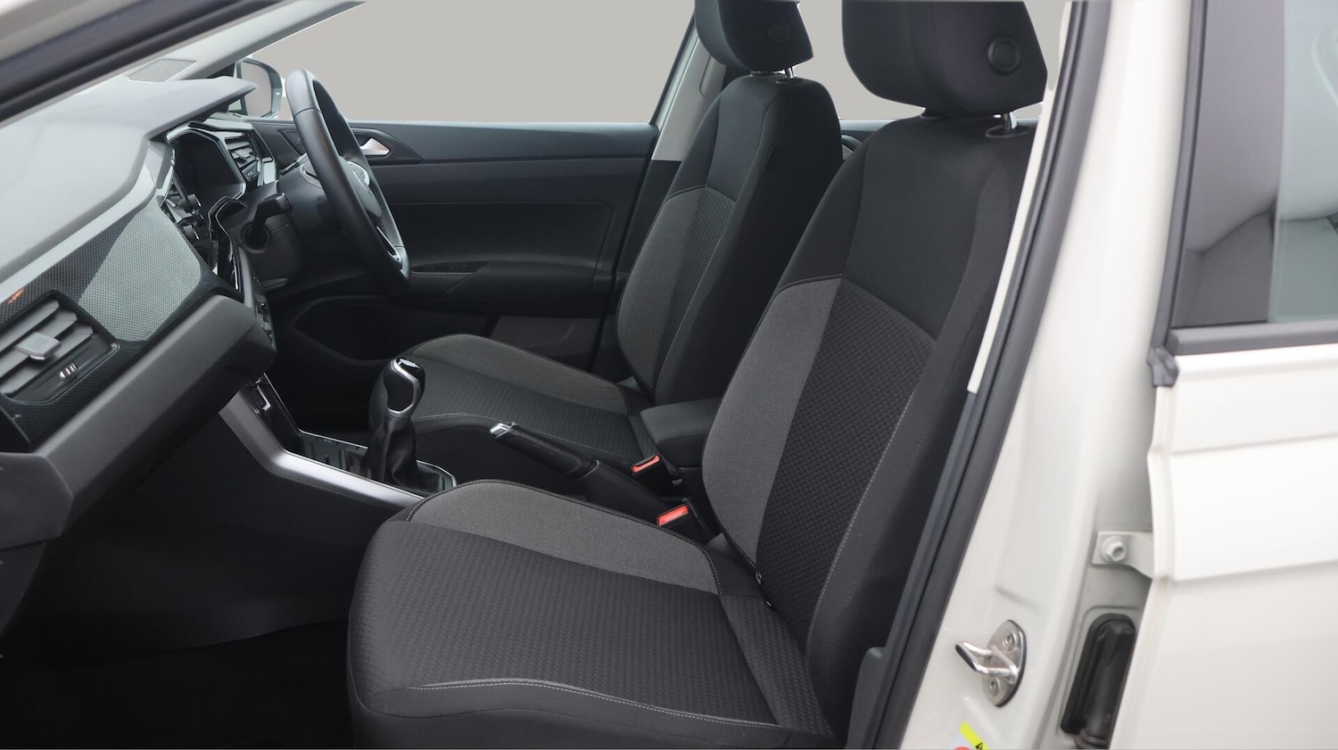 Used Volkswagen Polo 2022 for sale - 76572172: Photo 15