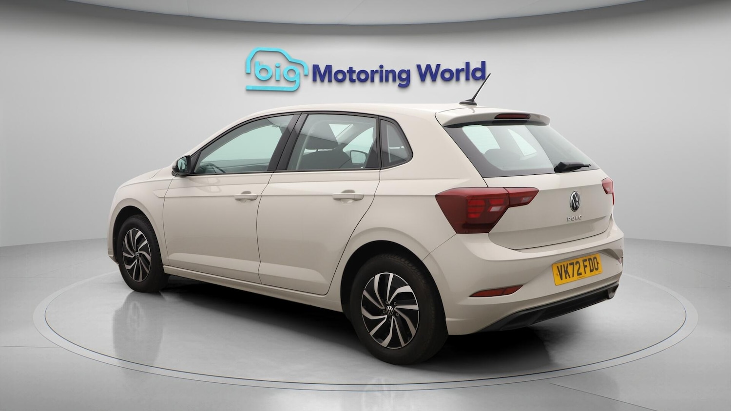 Used Volkswagen Polo 2022 for sale - 76572172: Photo 6