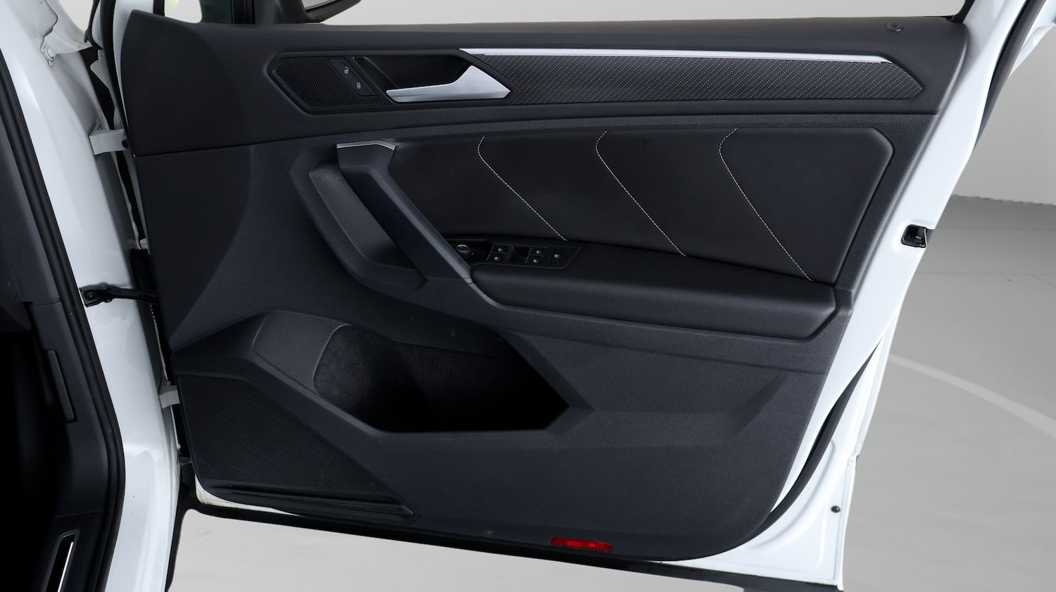 Used Volkswagen Tiguan 2022 for sale - 77848176: Photo 14