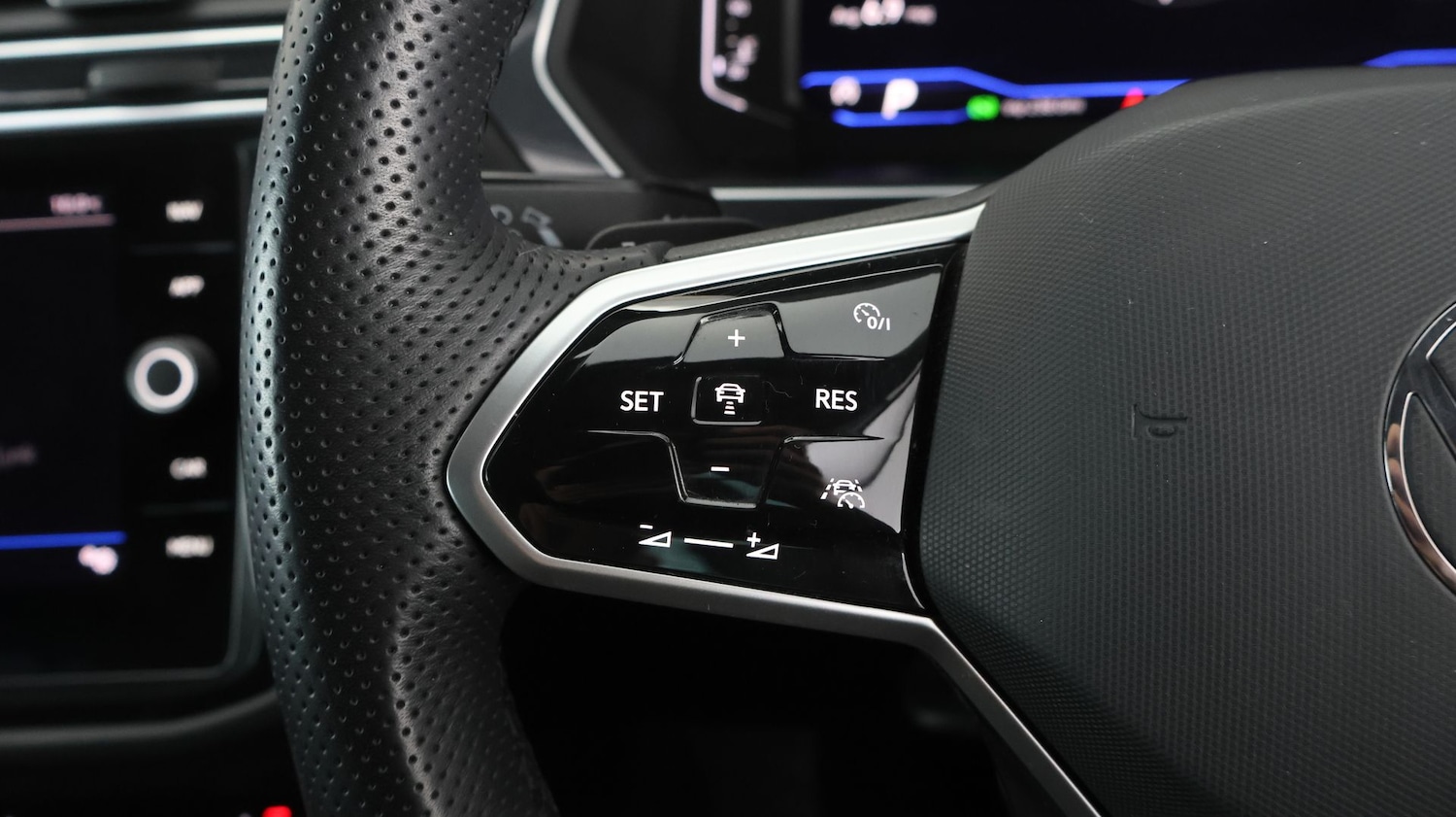 Used Volkswagen Tiguan 2022 for sale - 77848176: Photo 19