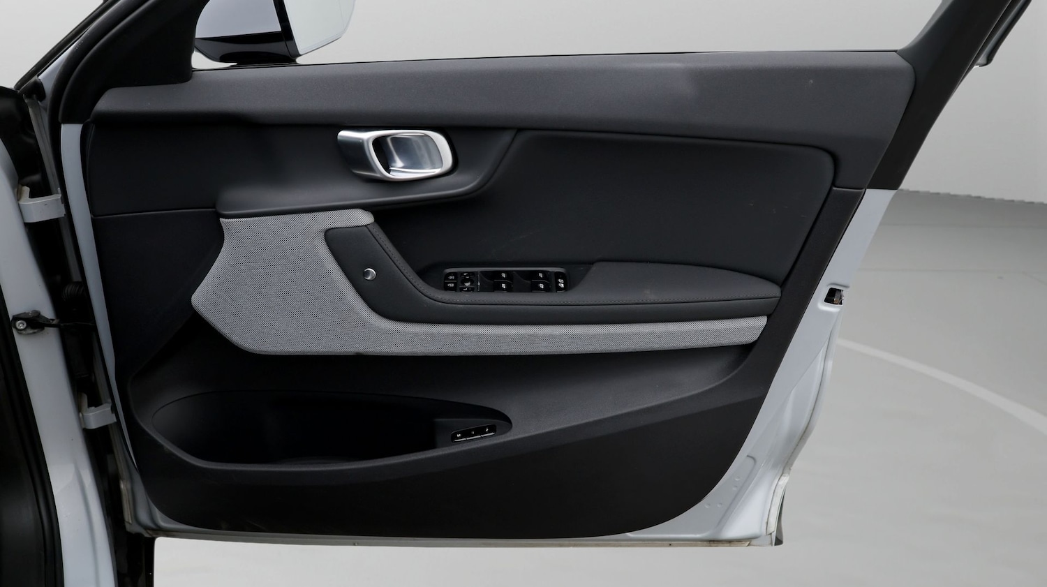 Used Polestar Polestar 2 2023 for sale - 77677047: Photo 15