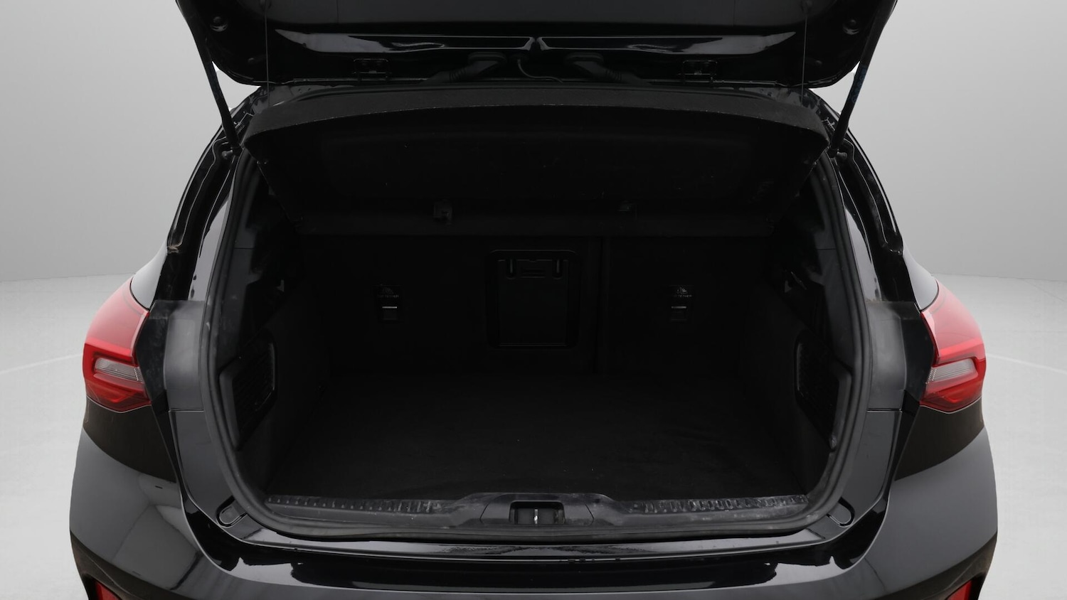 Used Ford Focus 2023 for sale - 76700834: Photo 18