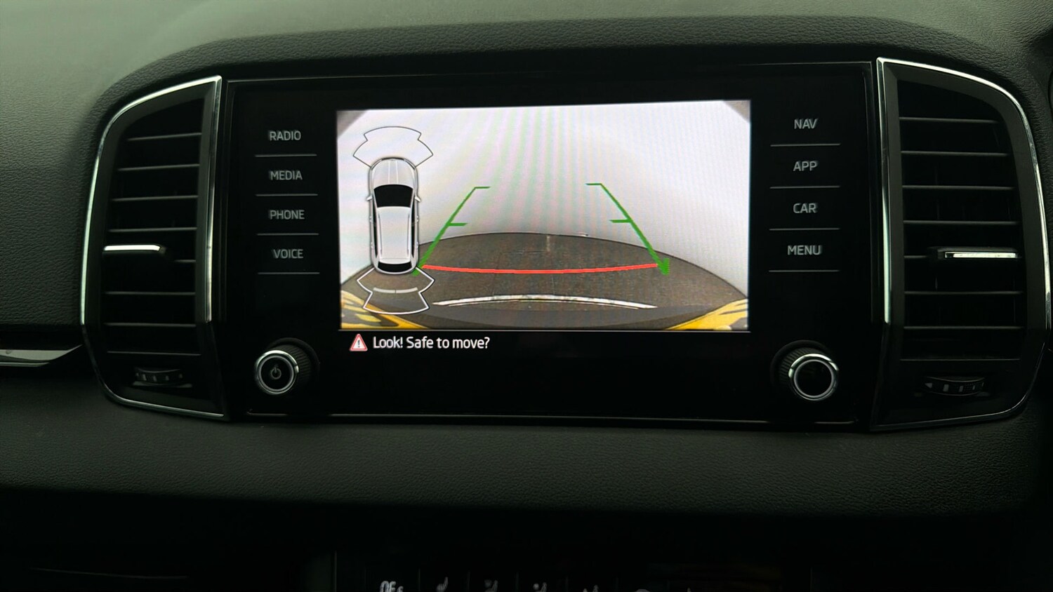 Used Skoda Karoq 2021 for sale - 78090590: Photo 27