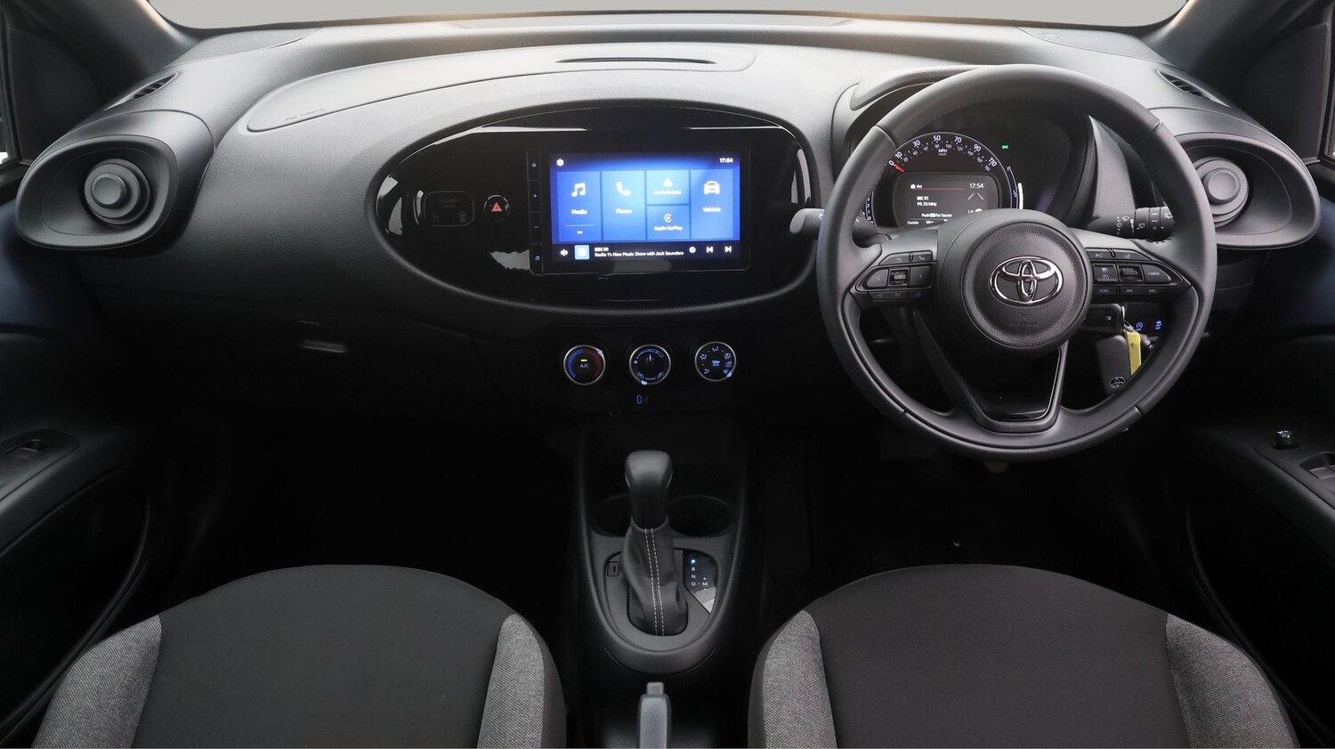 Used Toyota Aygo X 2024 for sale - 77404680: Photo 13