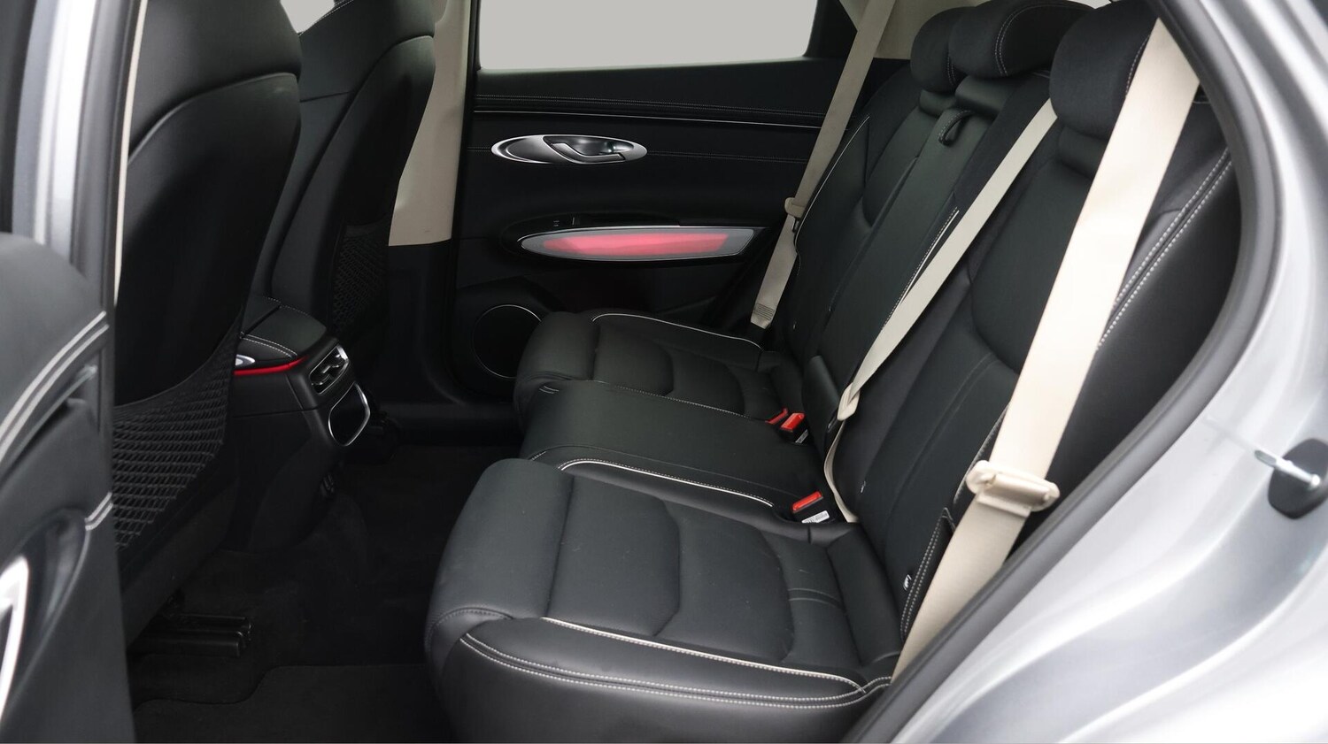 Used Genesis GV70 2024 for sale - 76259097: Photo 17