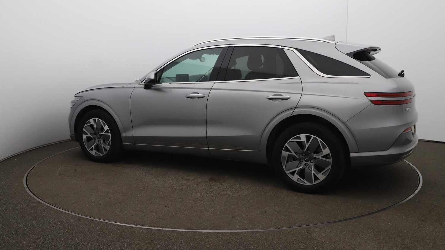 Used Genesis GV70 2024 for sale - 76259097: Photo 47