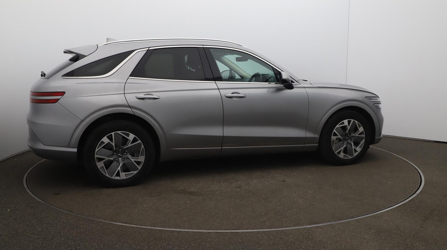 Used Genesis GV70 2024 for sale - 76259097: Photo 51
